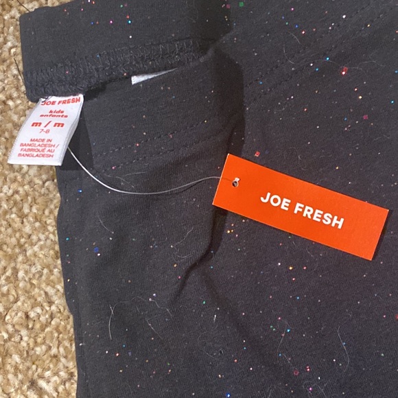 Joe Fresh sparkly leggings - size Medium - Picture 2 of 3